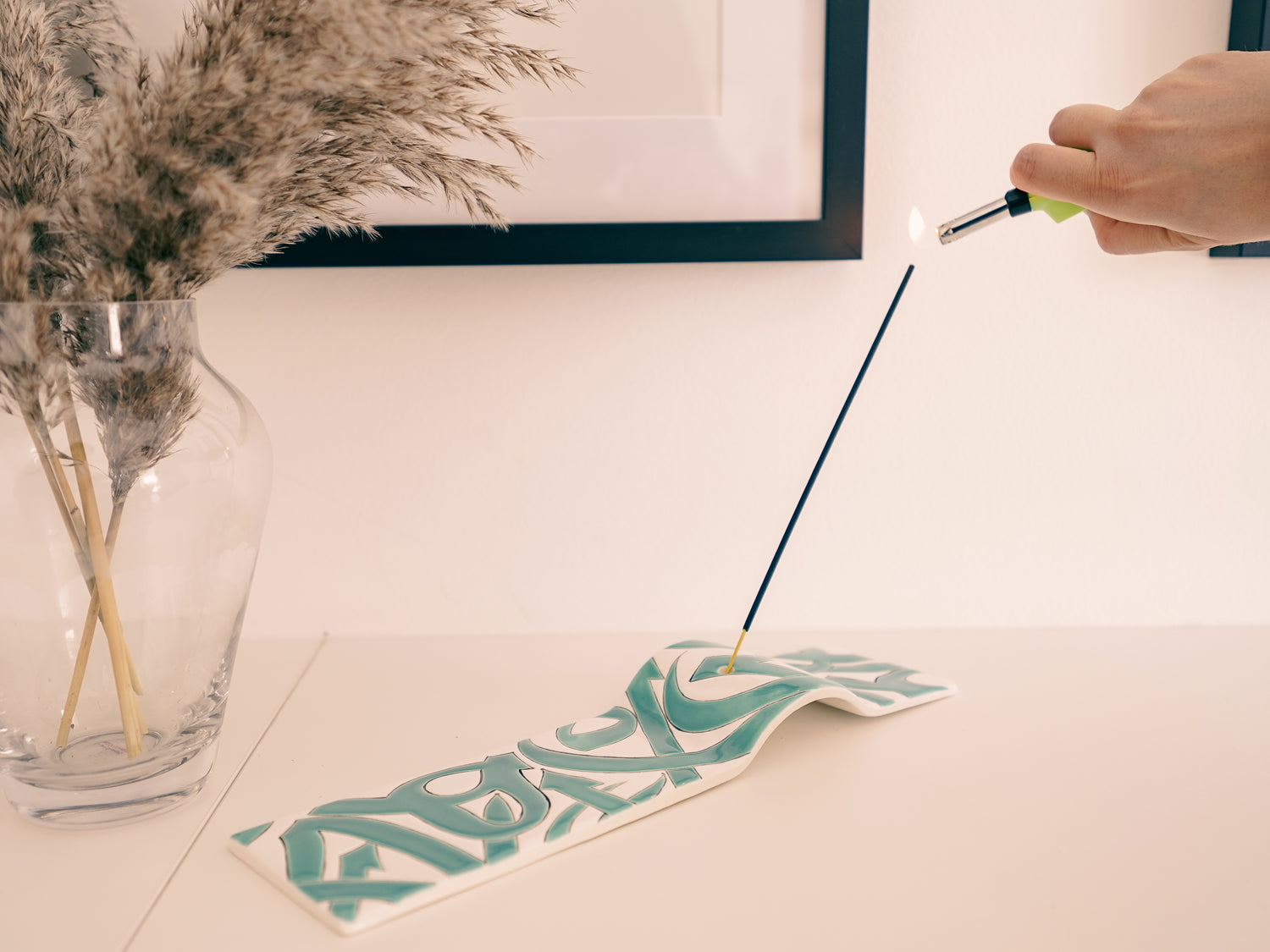 Scripted Calmness incense holder